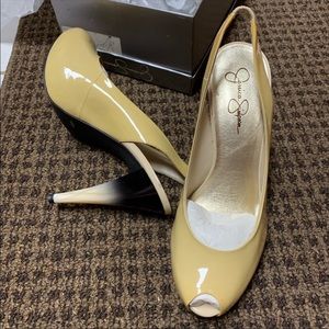 Jessica Simpson Beige Peep Toe Pumps BRAND NEW